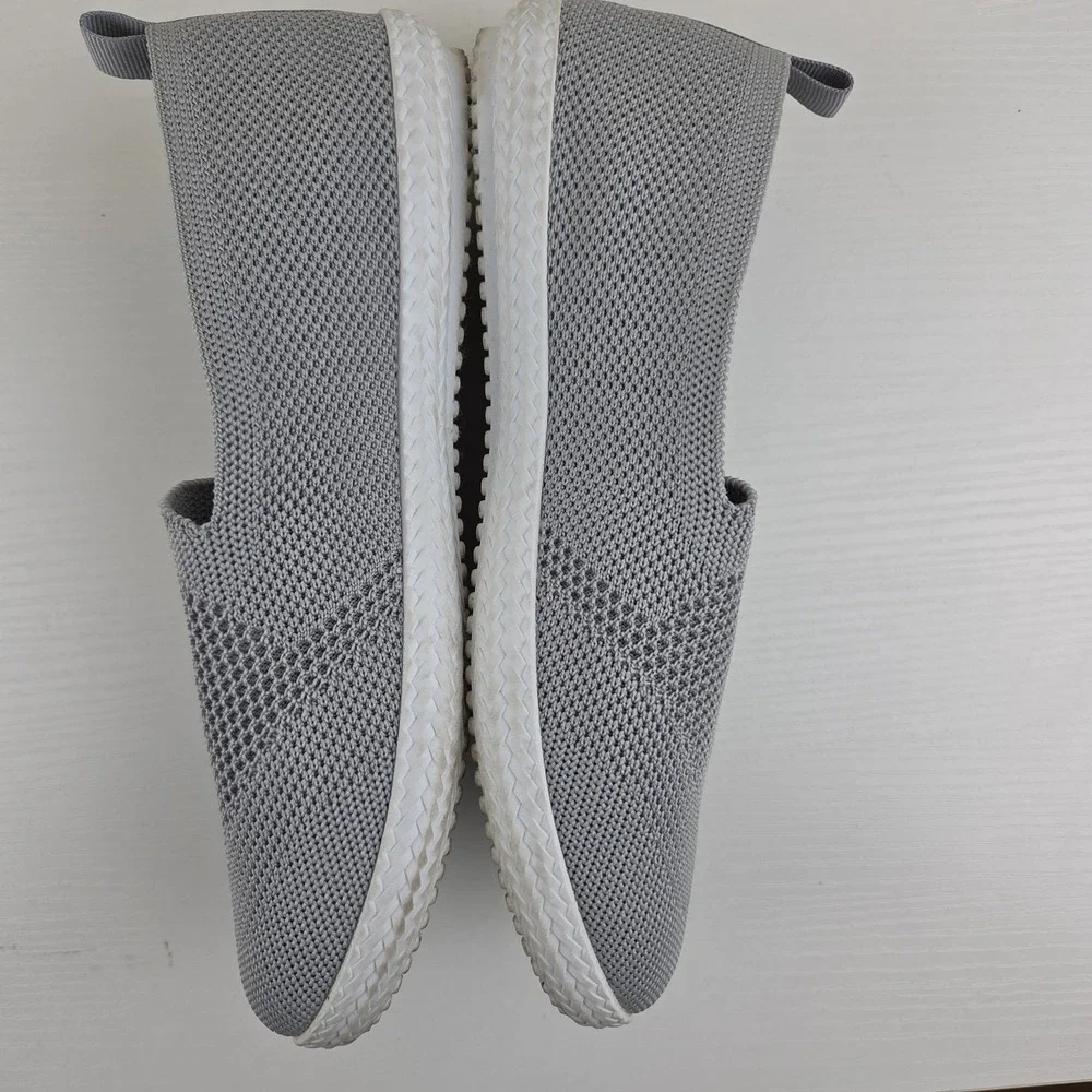 Tommy Bahama Women 8.5 Gray Slip On Shoe Boat Comfort‎
